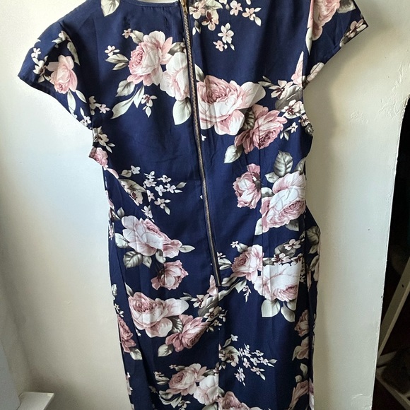 Navy Floral Dress - Picture 2 of 5